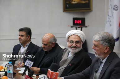 گزارش تصویری |  نشست صمیمی وزیر فرهنگ و ارشاد اسلامی با اصحاب فرهنگ و هنر خراسان رضوی