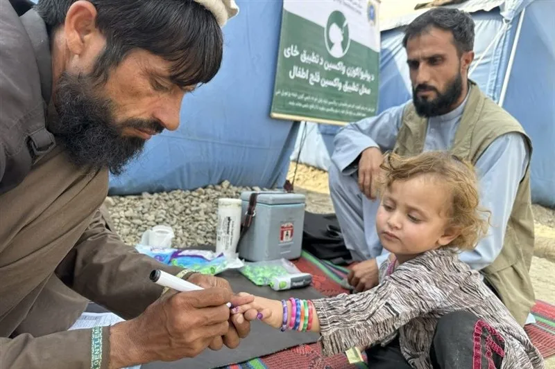 مقابله با فلج اطفال در افغانستان