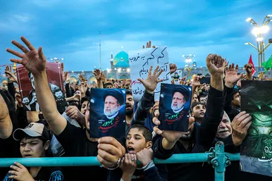استقبال و تشییع پیکر رئیس‌جمهور و شهدای خدمت در مشهد - 4