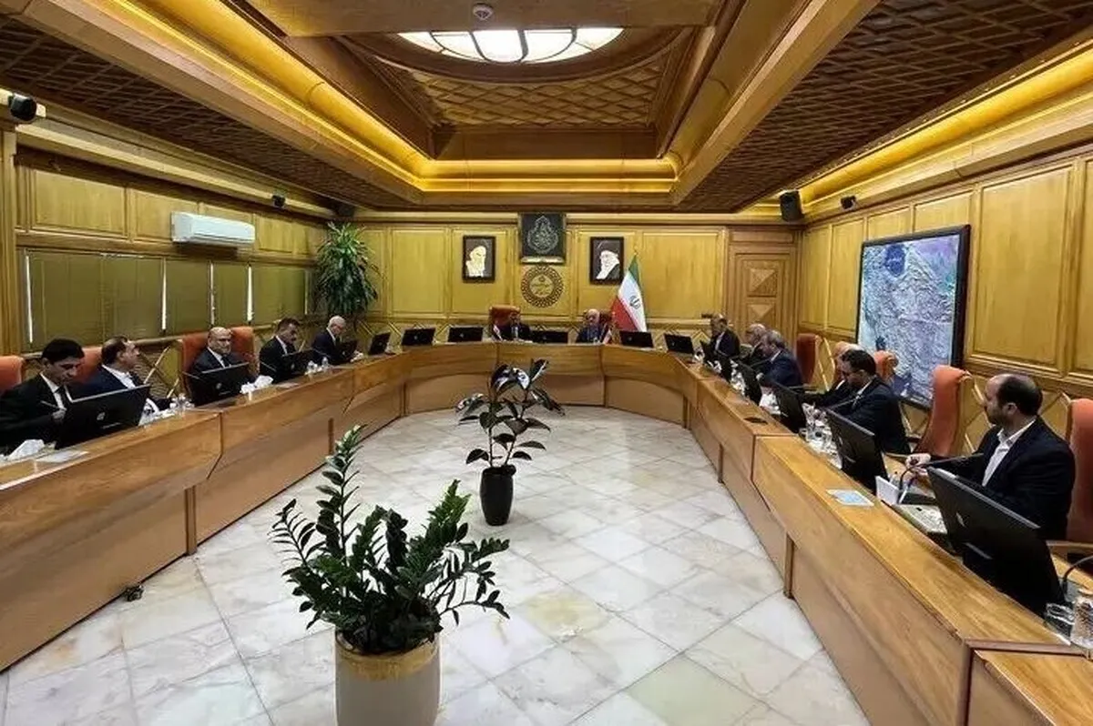 گسترش روابط؛ محور گفت و گوی وزرای کشور ایران و عراق
