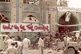 مسجدی در میانه جنگ | خرمشهر از اینجا آزاد شد