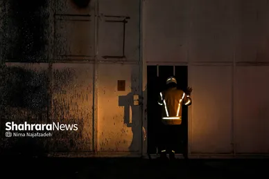 آتش سوزی گسترده انبار چند منظوره در منطقه خواجه ربیع