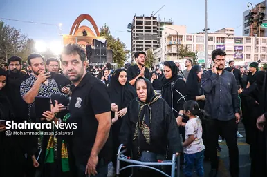 خیمه سوزان عصر عاشورا در مشهد