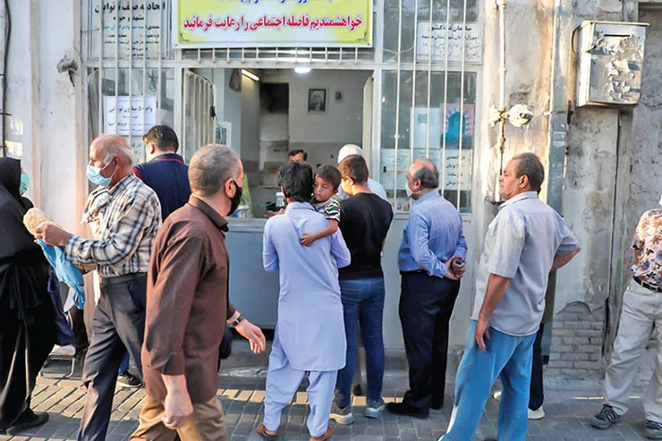 چرا با وجود گرانی نان باز هم صف های نانوایی شلوغ است؟