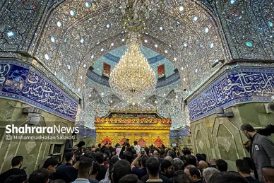 گزارش تصویری | حال و هوای کربلای معلی در شب جمعه ، شب زیارتی سیدالشهدا (ع)، در آستانه اربعین حسینی