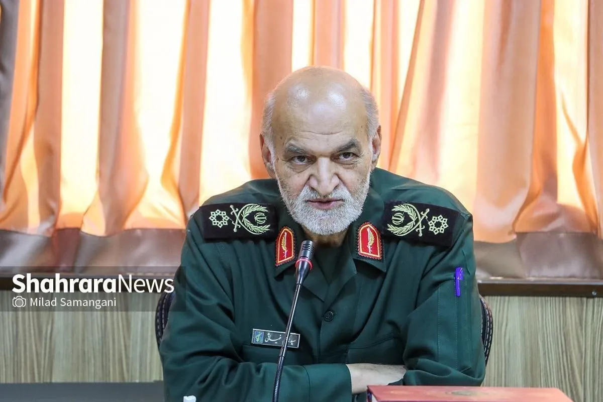فرمانده سپاه امام رضا (ع): جریان زیارت و تردد زائران در صحن‌های پیرامونی حرم بدون وقفه برقرار است