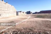 زمین های رها شده محله پورسینای مشهد و تردد دانش آموزان در اراضی خاکی | ۱۰۰  متر خاکی تا مدرسه!