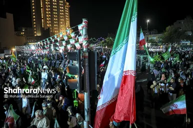 گزارش تصویری | اجتماع بزرگ «لشکریان امام رضا (ع)» در شب میلاد شمس الشموس