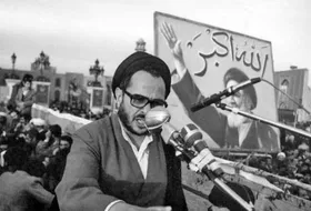 سید جواد هاشمی&zwnj;نژاد: محل شهادت پدرم ۴۰ سال است که خاک می&zwnj;خورد