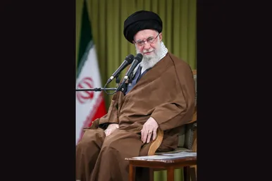 گزارش تصویری | دیدار هزاران نفر از مداحان و ستایشگران اهل بیت(ع) با رهبر انقلاب اسلامی