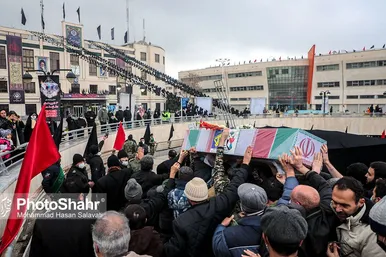 مراسم تدفین پیکر مطهر سه شهید گمنام در میدان شهدا مشهد