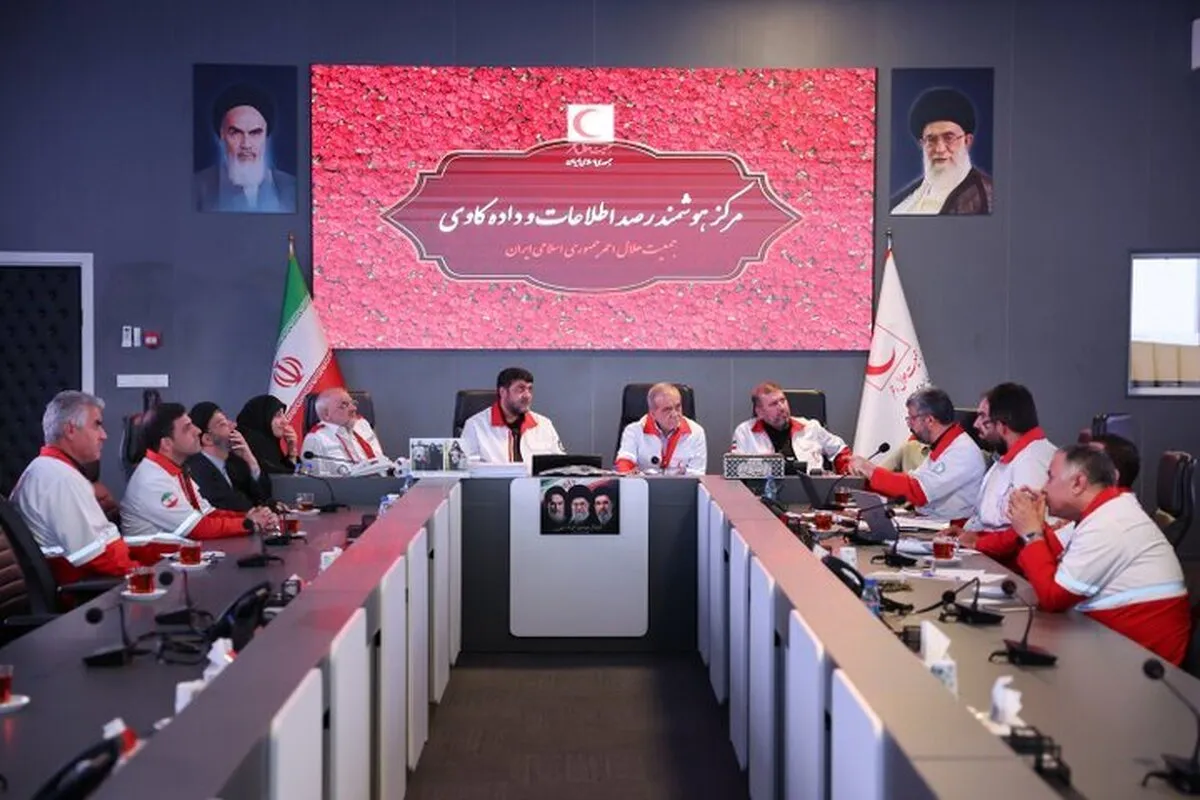 پزشکیان: با حضور و مشارکت مردم هیچ قدرتی قادر نیست به نظام و ایران آسیب بزند