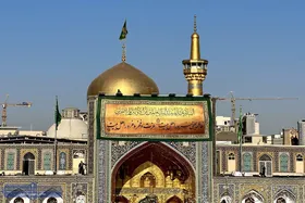 آذین&zwnj;بندی حرم مطهر رضوی در ایام ولادت حضرت زهر ا(س) + عکس