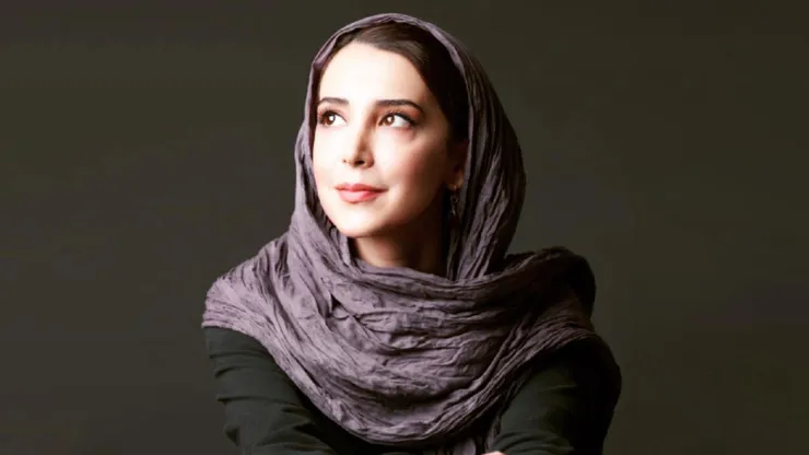 ماجرای عجیب فلج شدن فَک سحر جعفری جوزانی + فیلم
