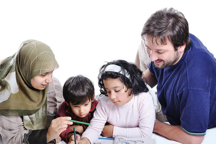 والدین از تکرار اخبار کرونا نزد کودکان اجتناب کنند