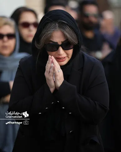عکس‌هایی از تشییع پیکر رضا داودنژاد (۲)