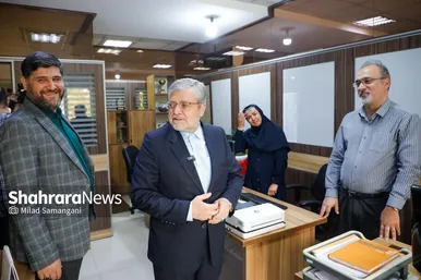 گزارش تصویری | بازدید محمدرضا قلندر شریف شهردار مشهد از موسسه فرهنگی شهرآرا