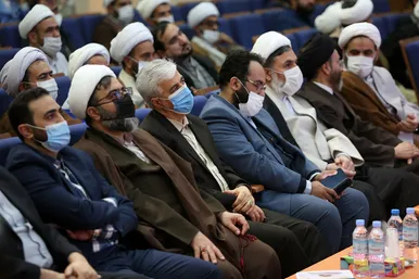 بازدید وزیر ورزش و جوانان از نمایشگاه «هم آهنگ»
