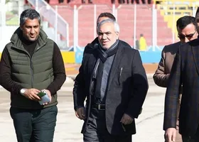 سلطانی&zwnj;فر مقصر حذف استقلال و پرسپولیس است؟|فتح الله&zwnj;زاده علیه وزیر سابق