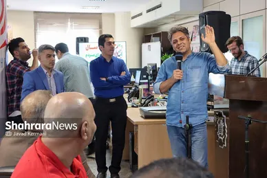 جشن صمیمانه به مناسبت چهاردهمین سالگرد تاسیس روزنامه شهرآرا