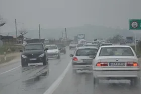 جاده&zwnj;های خراسان رضوی برفی و لغزنده است (۳۰ دی ۱۴۰۴)