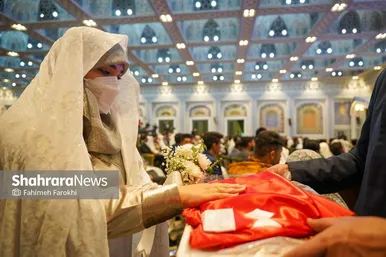 گزارش تصویری | جشن ازدواج ۲۱۰ بسیجی از سراسر کشور در حرم امام‌رضا(ع)
