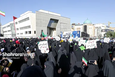 اجتماع بزرگ خانوادگی مدافعان حریم خانواده در مشهد