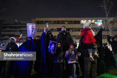 گزارش تصویری | تجمع مردم مشهد در سوگ رهبر انقلاب | بولوار احمد آباد