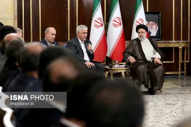 دیدار ملی‌پوشان فوتبال ایران با رییس جمهور