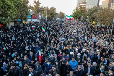 تشییع با شکوه 3 شهید مدافع امنیت در مشهد