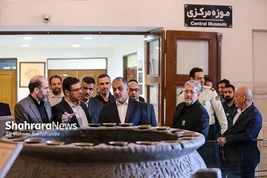 گزارش تصویری | تشرف وزیر ورزش عراق به حرم مطهر رضوی