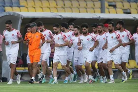 بازیکن پیشین پرسپولیس بی تیم می&zwnj;ماند؟