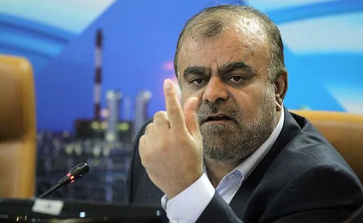 رستم قاسمی: شهر فرودگاهی و قطار سریع السیر مشهد در اولویت وزارت راه و شهرسازی است