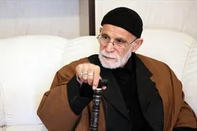 ویدئو| شعرخوانی حاج غلامرضا سازگار در همایش &laquo;نخستین جایزه کتاب مداحان مولف و شب شعر حماسه مظلومیت و اقتدار&raquo;