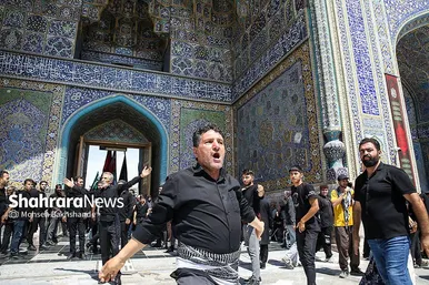 گزارش تصویری | عزاداری زائران رضوی در سوگ رحلت پیامبر اکرم (ص) و شهادت امام حسن مجتبی (ع) در حرم رضوی