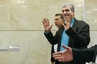 عکس‌هایی از روز اول ثبت نام انتخابات ریاست جمهوری ۱۴۰۳ (۱۰ خرداد ۱۴۰۳)