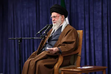 عکس‌هایی از دیدار مدال‌آوران ورزشی و علمی با رهبر انقلاب (۲۸ مهرماه ۱۴۰۴)