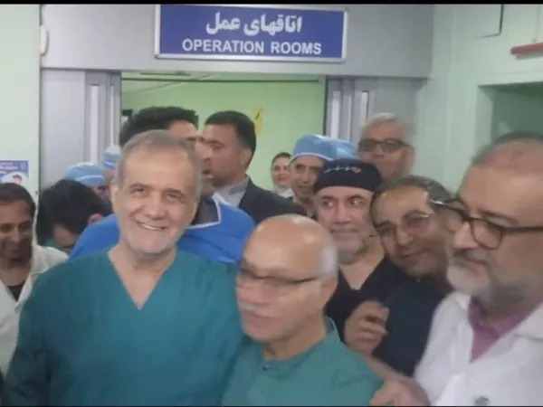 انجام عمل قلب در تبریز توسط پزشکیان + عکس