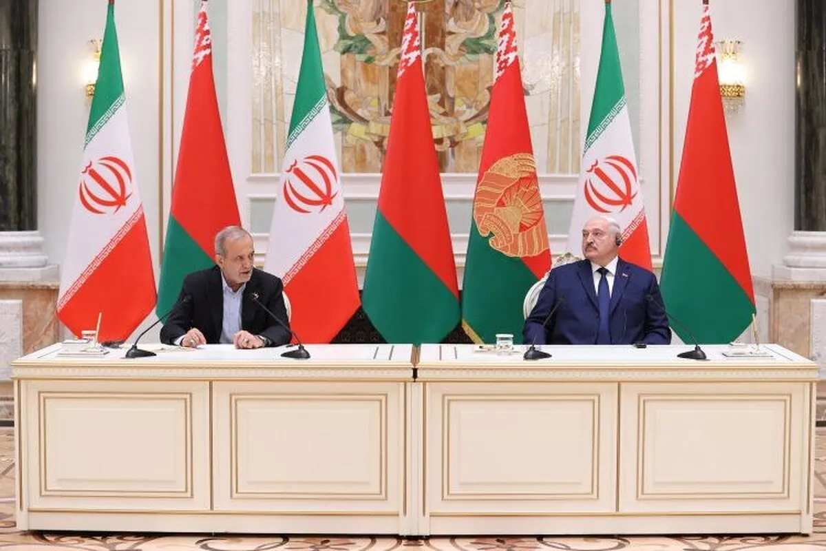 نشست خبری روسای جمهور ایران و بلاروس: نتایج توافقات قطعا در آینده و در روند رو به رشد همکاری‌های فیمابین مشاهده خواهد شد