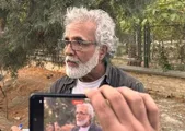 ماجرای لبخند بهروز افخمی در صحنه قتل داریوش مهرجویی+ فیلم