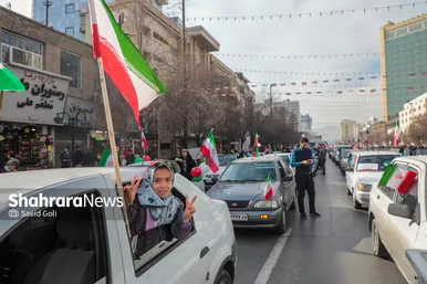 راهپیمایی خودرویی ۲۲ بهمن در مشهد