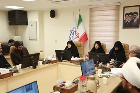 اهمیت نقش هدایتگری بانوان در جنگ تحمیلی سوم