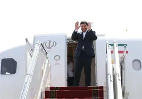 مخبر راهی چین شد