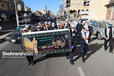 نظافت و رفت و روب معابر نجف اشرف توسط پاکبانان مشهدی در روز اربعین