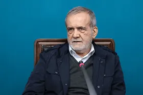 پزشکیان: بدن&zwnj;نمایی و برهنگی مغایر شأن زنان است