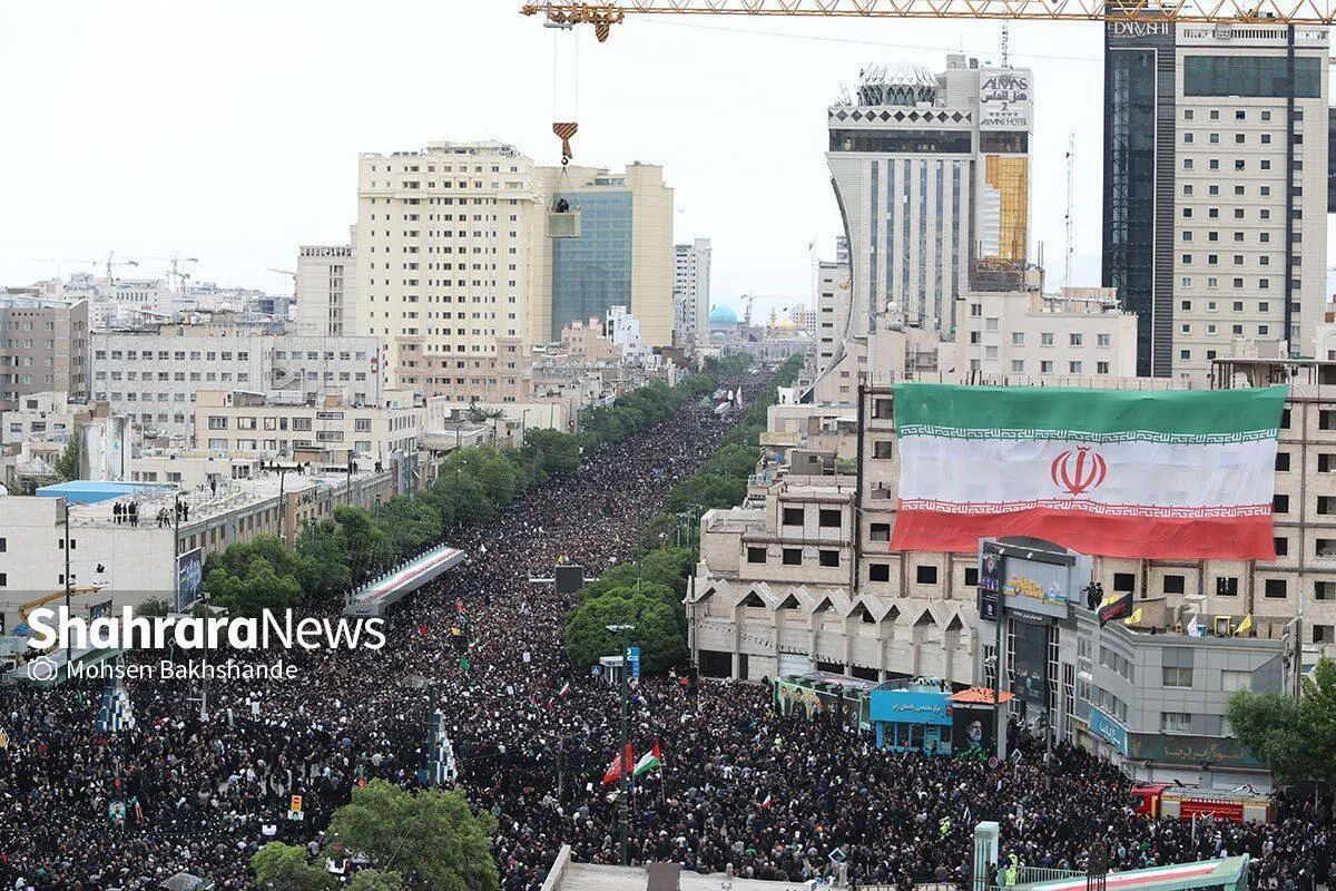 شمار امدادرسانی به شرکت‌کنندگان آیین تشییع شهید جمهور به هزار و ۱۰۰ نفر رسید (۳ خرداد)