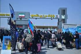 عزیمت ۲۵ هزار زائر از مرز شلمچه به عتبات عالیات