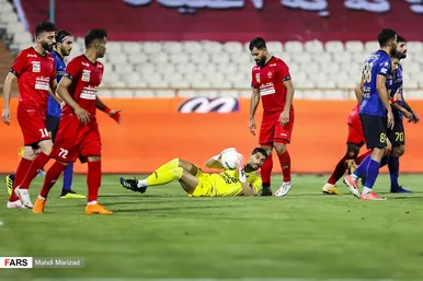 شهرآورد ۹۶ استقلال ۴ - ۳ پرسپولیس