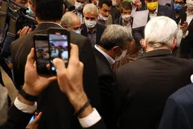 احمدی نژاد پس از ثبت نام در انتخابات چه گفت؟