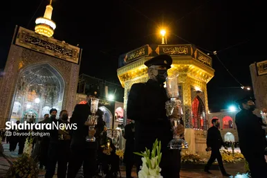 آیین خطبه خوانی شب شهادت امام رضا(ع) در حرم مطهر رضوی